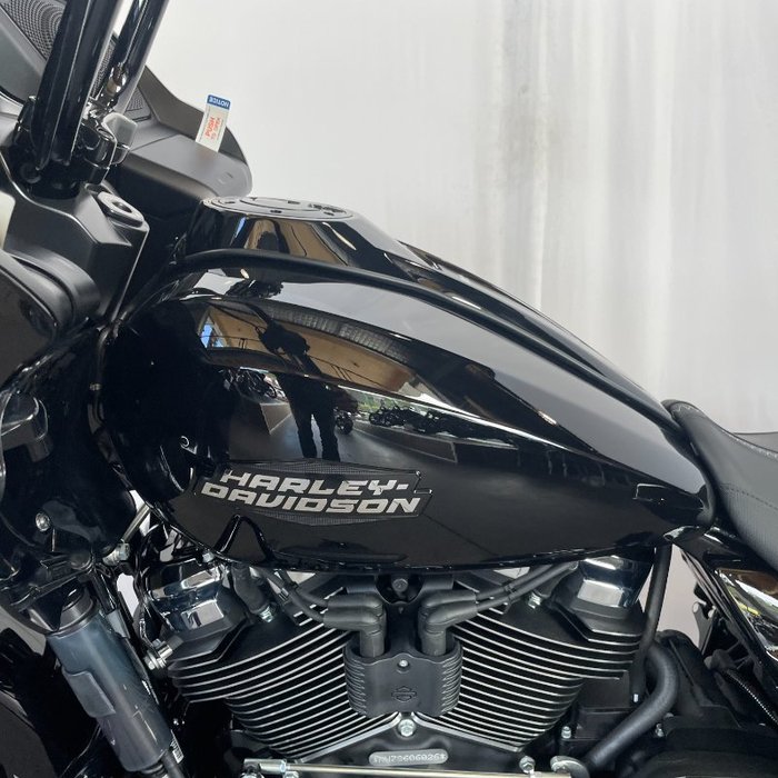 2025 Harley-davidson FLTRX ROAD GLIDE (117) Vivid Black