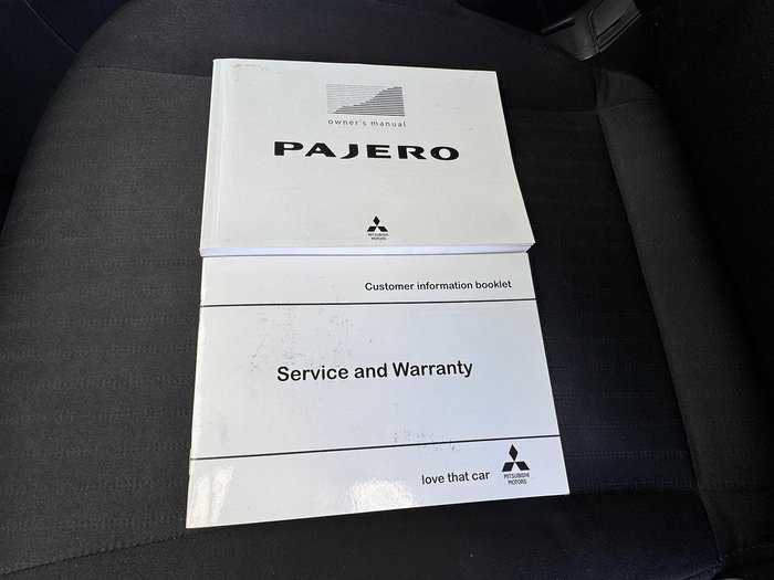 2016 Mitsubishi Pajero GLX