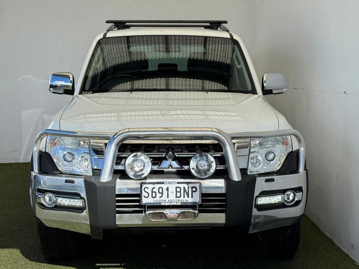 2016 Mitsubishi Pajero GLX
