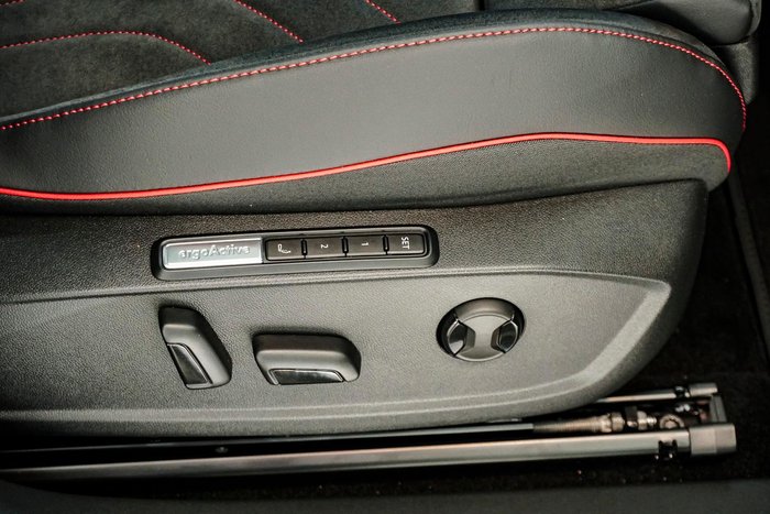 2025 Volkswagen ID.4 GTX