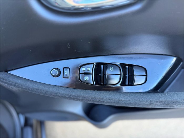 2016 Nissan LEAF ZEO
