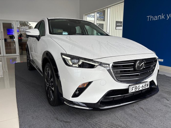 2023 Mazda CX-3 Akari