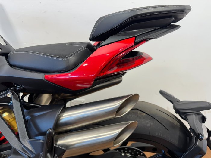 2022 MV Agusta BRUTALE 1000 RS RED