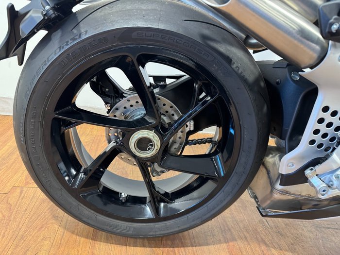 2022 MV Agusta BRUTALE 1000 RS RED