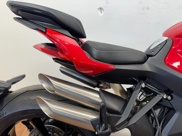 2022 MV Agusta BRUTALE 1000 RS RED