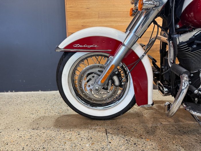 2013 Harley-davidson FLSTN SOFTAIL DELUXE White