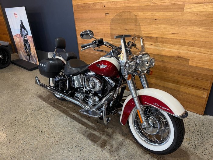 2013 Harley-davidson FLSTN SOFTAIL DELUXE White