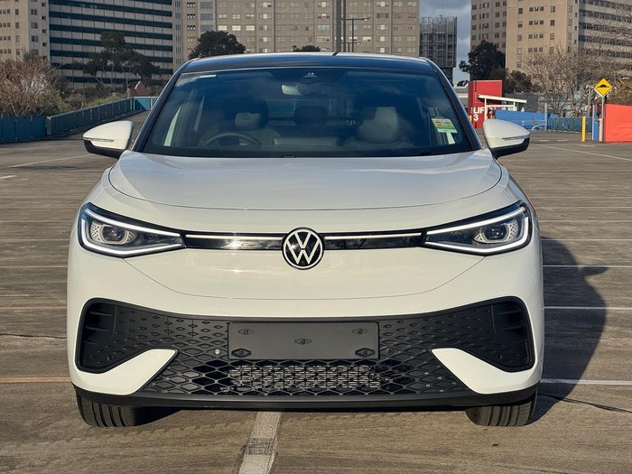 2025 Volkswagen ID.5 Pro