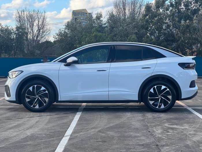 2025 Volkswagen ID.5 Pro