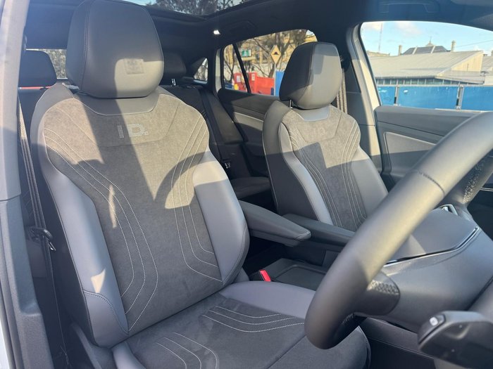 2025 Volkswagen ID.5 Pro