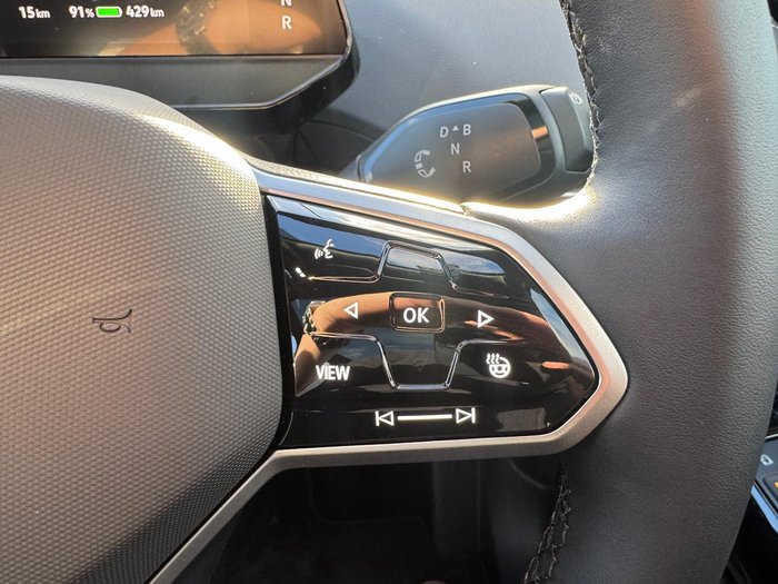 2025 Volkswagen ID.5 Pro