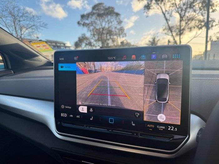 2025 Volkswagen ID.5 Pro