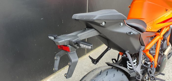 2025 KTM 1390 Super Duke R Super Duke Orange