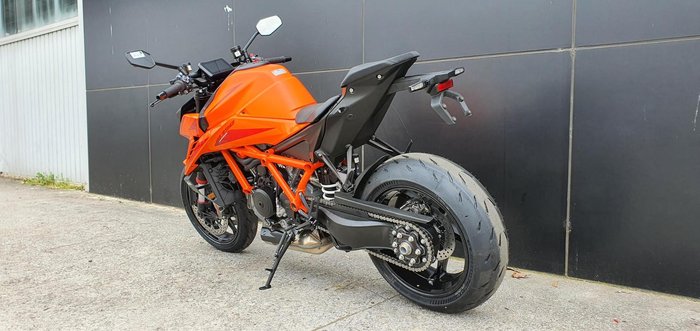 2025 KTM 1390 Super Duke R Super Duke Orange