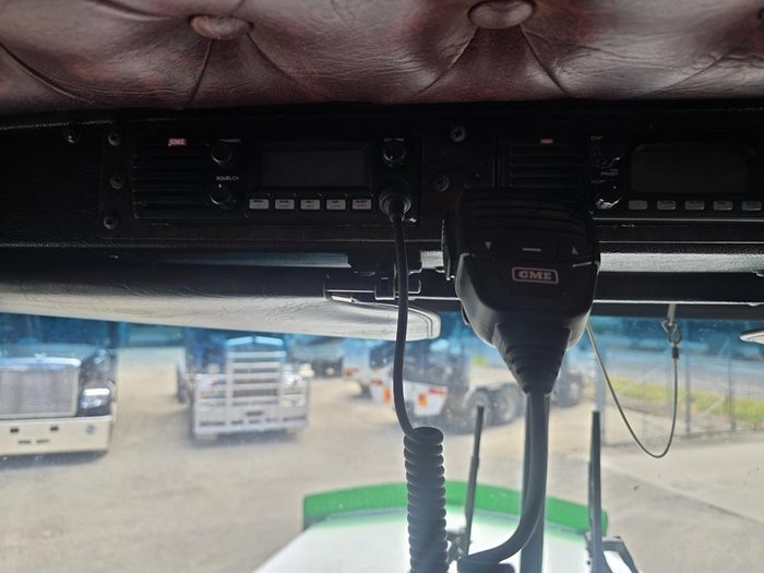 2010 Kenworth T600 Series