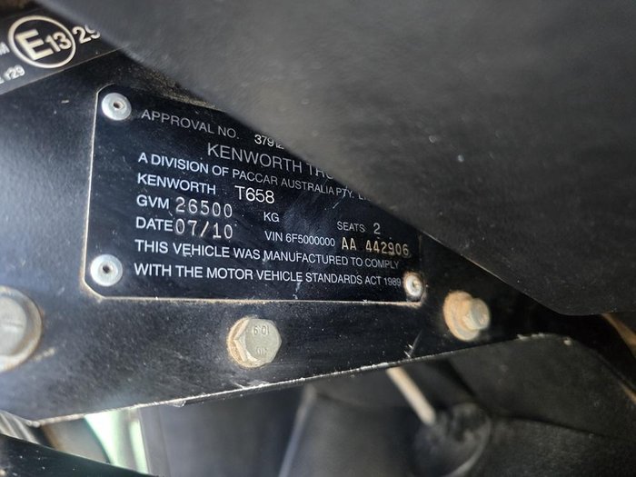 2010 Kenworth T600 Series