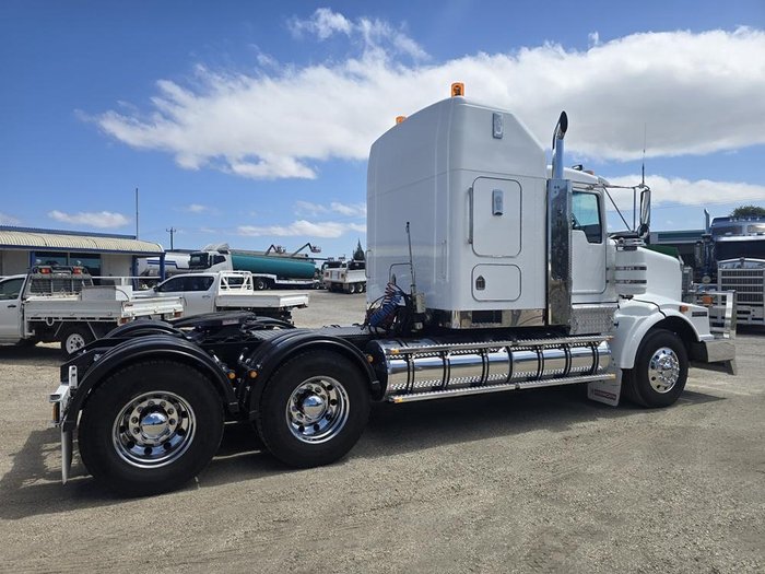 2010 Kenworth T600 Series
