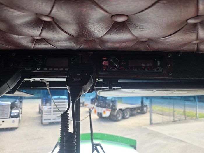 2010 Kenworth T600 Series