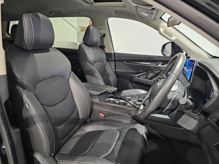 2023 LDV D90 Executive