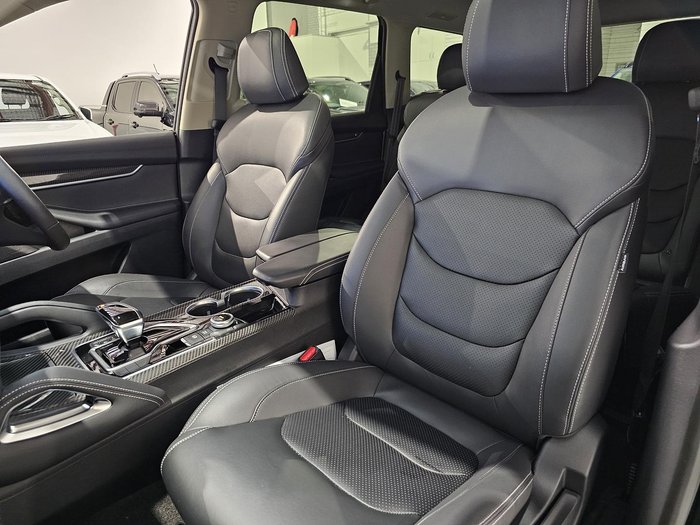 2023 LDV D90 Executive