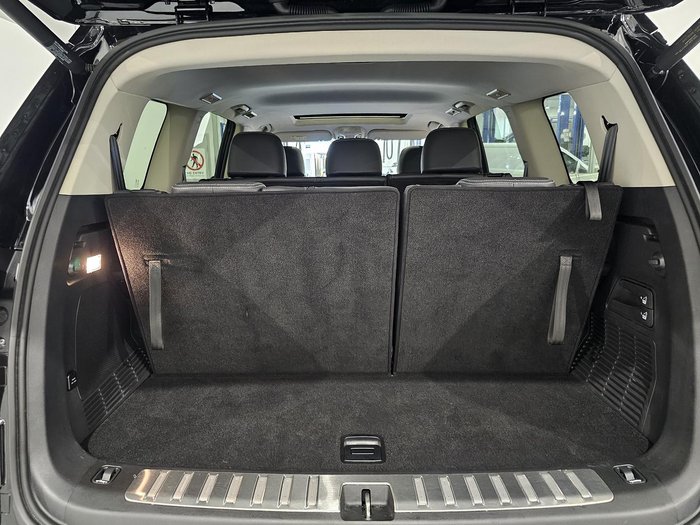 2023 LDV D90 Executive