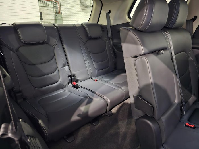 2023 LDV D90 Executive
