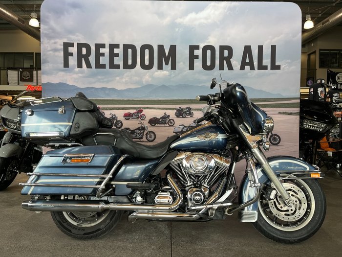 2003 Harley-davidson FLHTCUI ULTRA CLASSIC E/GLIDE Blue