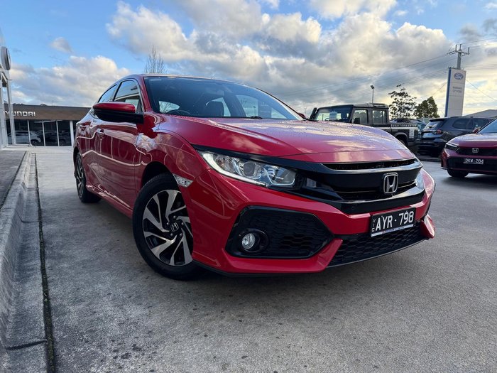 2018 Honda Civic VTi-S 10th Gen MY18 Rally Red