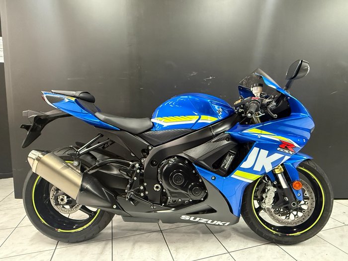 2018 SUZUKI GSX-S750 Blue
