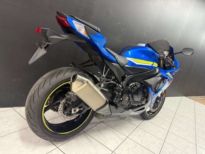 2018 SUZUKI GSX-S750 Blue