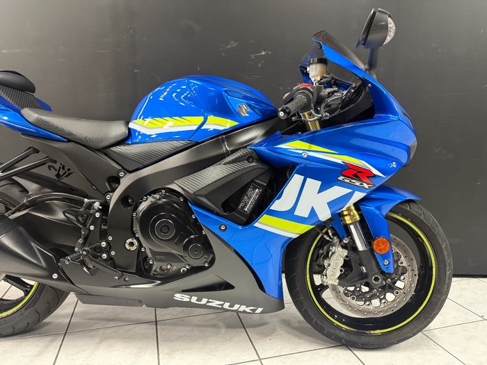 2018 SUZUKI GSX-S750 Blue