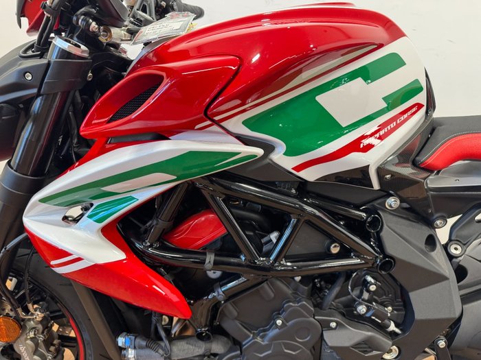 2022 MV Agusta DRAGSTER 800 RR E5 RED