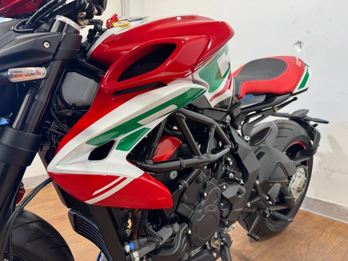 2022 MV Agusta DRAGSTER 800 RR E5 RED