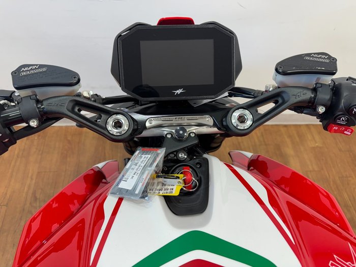 2022 MV Agusta DRAGSTER 800 RR E5 RED