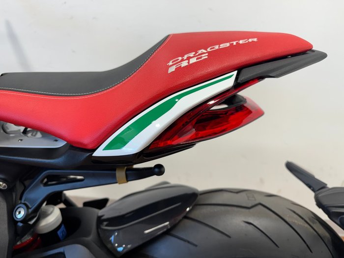 2022 MV Agusta DRAGSTER 800 RR E5 RED