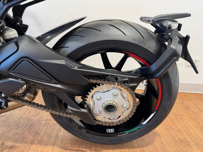 2022 MV Agusta DRAGSTER 800 RR E5 RED