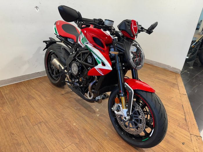 2022 MV Agusta DRAGSTER 800 RR E5 RED