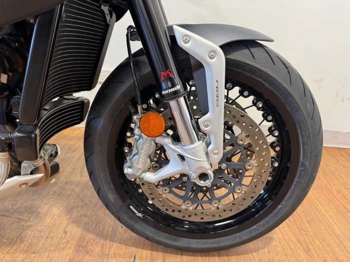 2023 MV Agusta DRAGSTER 800 RR SCS E5 GREY