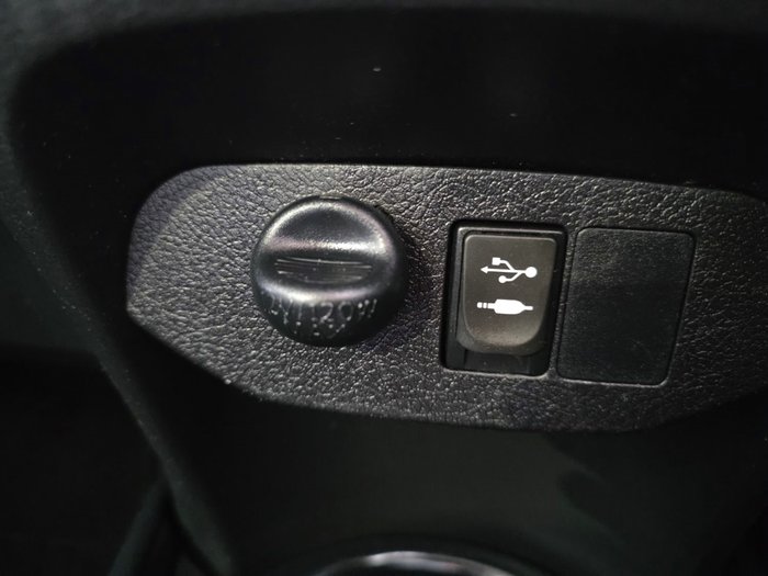 2016 Toyota Yaris Ascent