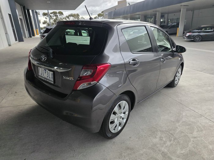 2016 Toyota Yaris Ascent