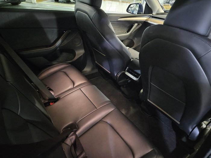 2023 Tesla Model Y Rear-Wheel Drive Deep Blue