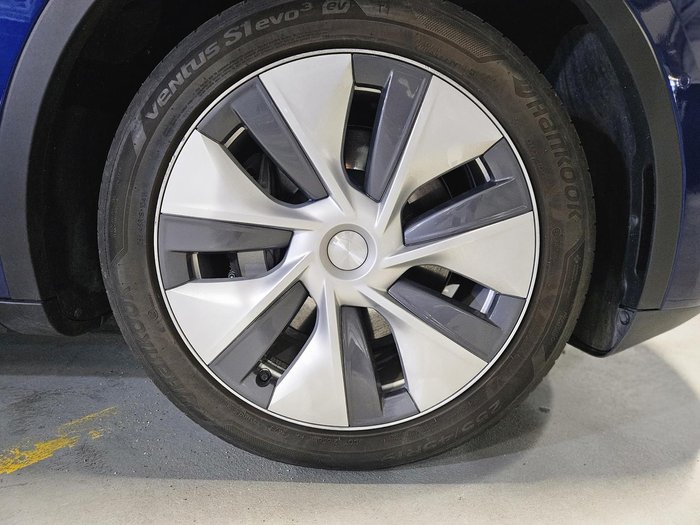 2023 Tesla Model Y Rear-Wheel Drive Deep Blue