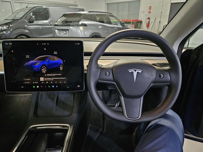 2023 Tesla Model Y Rear-Wheel Drive Deep Blue