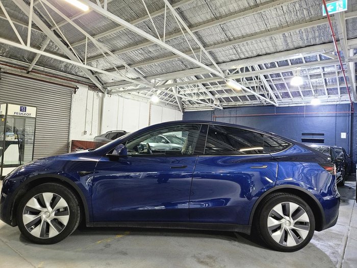 2023 Tesla Model Y Rear-Wheel Drive Deep Blue