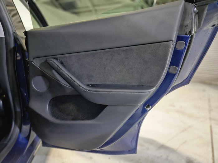 2023 Tesla Model Y Rear-Wheel Drive Deep Blue