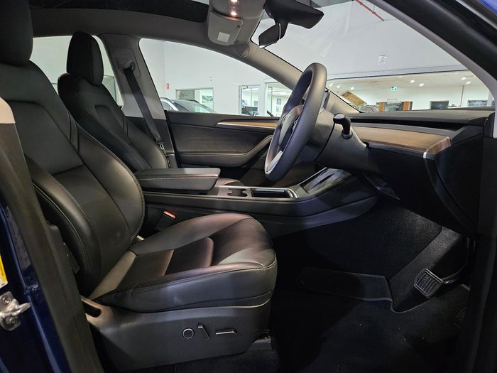2023 Tesla Model Y Rear-Wheel Drive Deep Blue