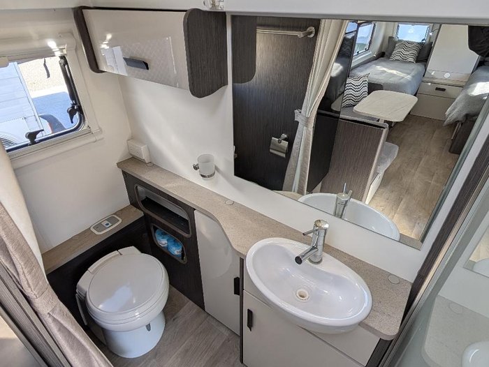 2021 Jayco Journey 18Ft Pop-Top