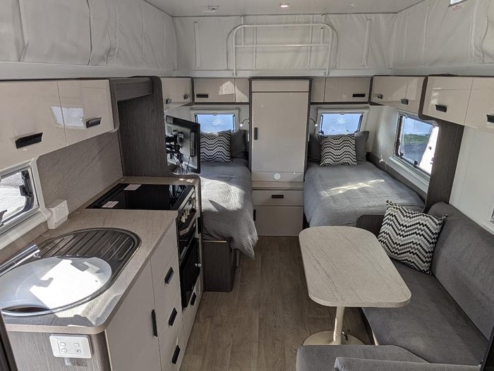 2021 Jayco Journey 18Ft Pop-Top