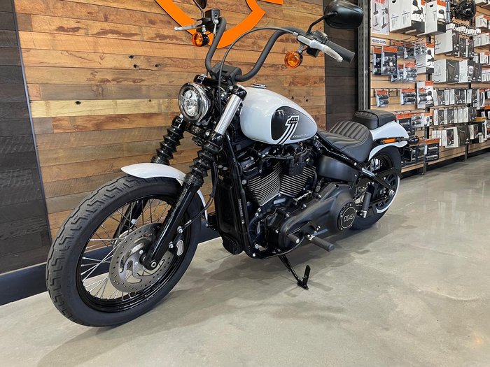 2021 Harley-Davidson Street Bob 114 (FXBBS) Softail White
