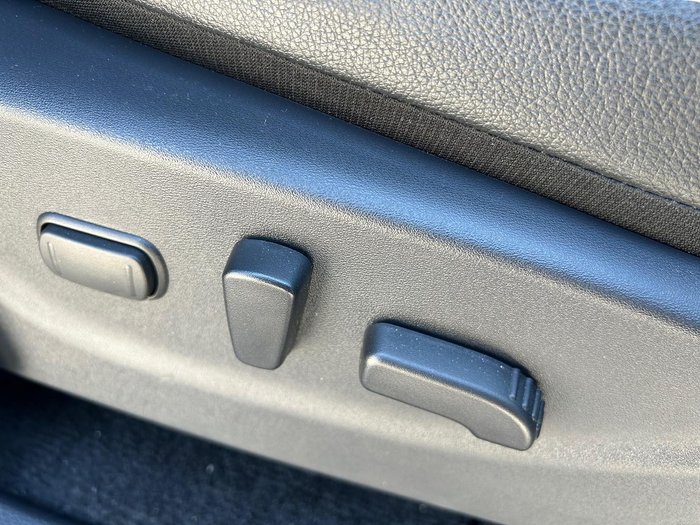 2025 Nissan Navara PRO-4X